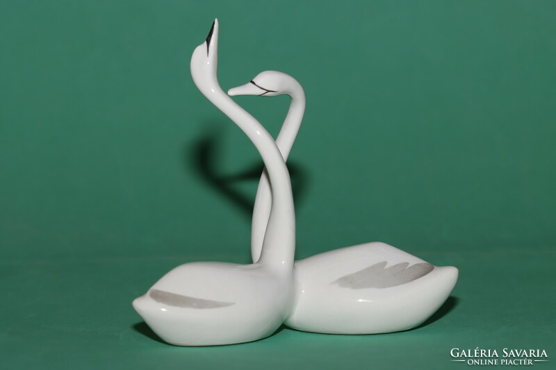 A pair of art deco swans from Raven House + free postage!