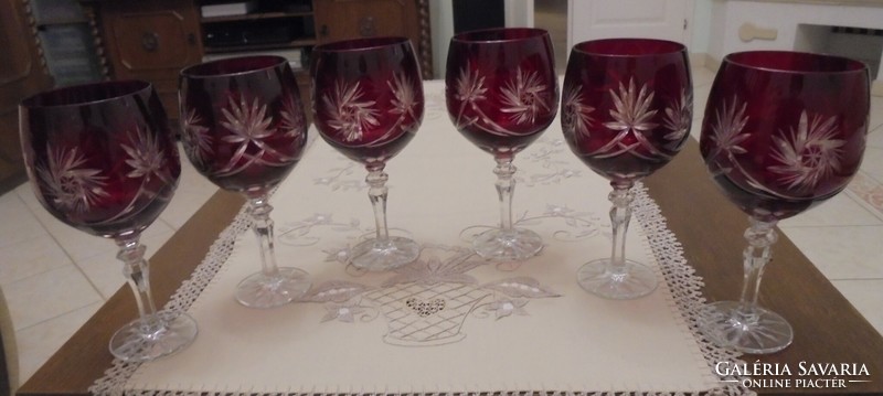 6 wine glasses with polished crimson rims