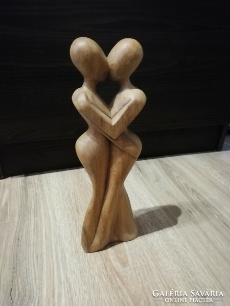 Carved couple