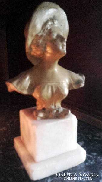 Art nouveau lady on marble base - bust - art&decoration