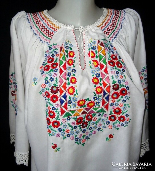 Matyó blouse