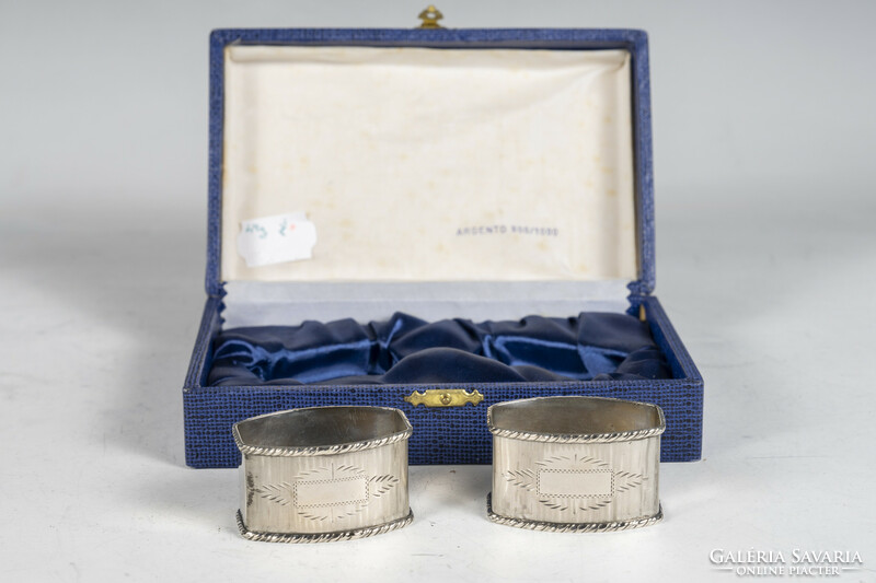 Silver double napkin ring in gift box