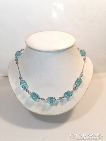 Blue glass antique necklace (1081)