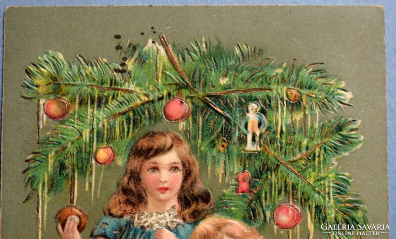 Antik dombornyomott Karácsonyi üdvözlő képeslap - kisleány, kisfiú karácsonyfát díszít  1912ből