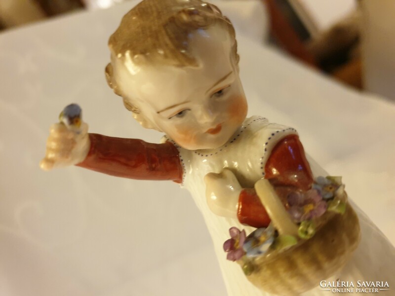 Capode Monte olasz porcelán  figura gyönyörű