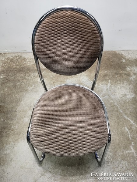 Csővázas székek párban
