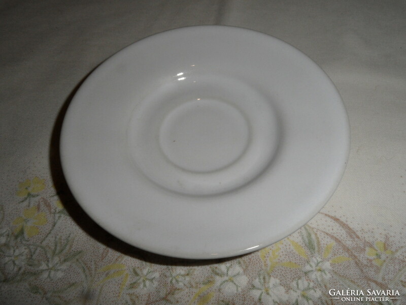 Fehér porcelán kávés csésze alátét, tányér ( 12 db.)