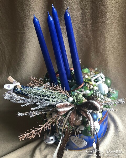 Advent table decor in blue