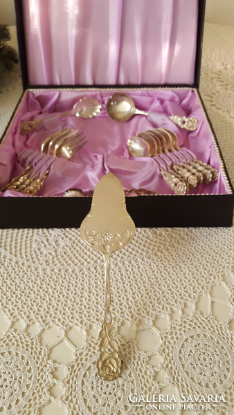 Silver-plated rose cake cutlery set