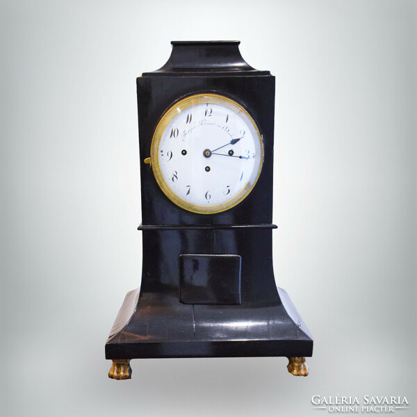 Empire quarter beater mantel clock with black lacquered case
