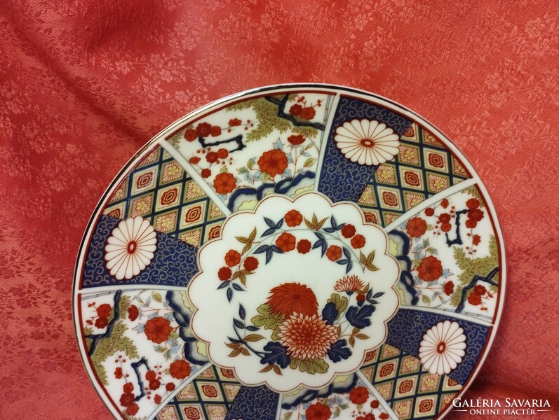 Imari mintás japán porcelán kistányér, dísztál, 3 darab