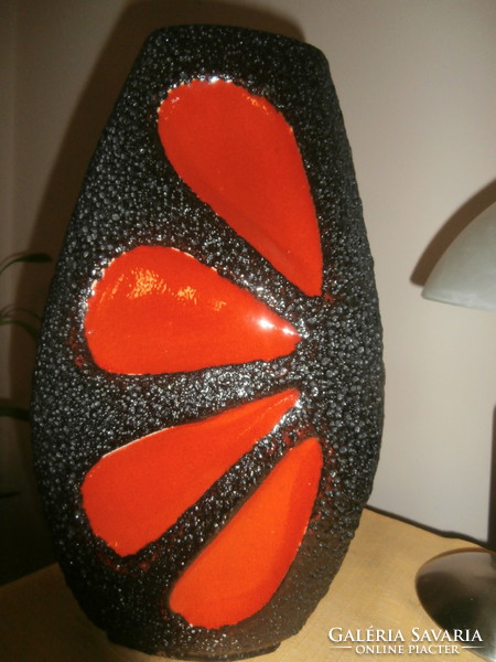 Fat lava is a rarity! Roth ceramics