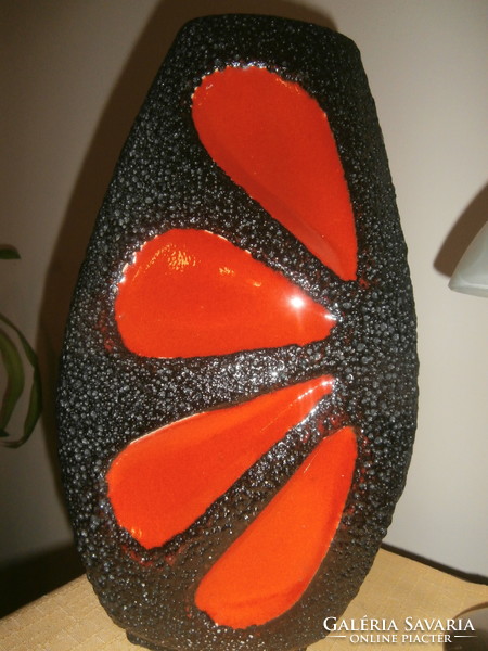 Fat lava is a rarity! Roth ceramics