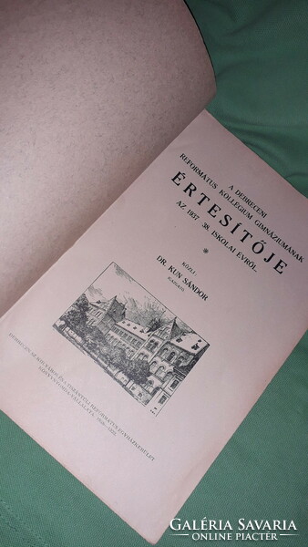 1937- 38. The yearbook of the Debrecen reformed college high school according to the pictures