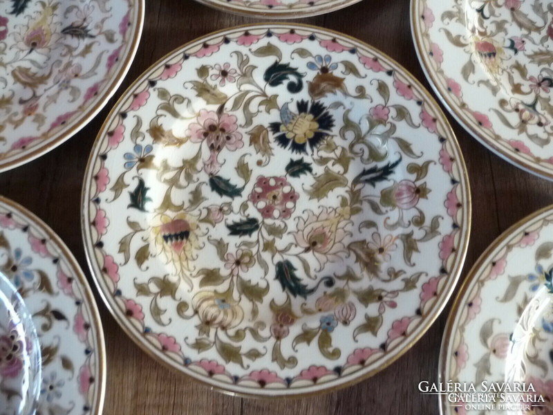 Antique Zsolnay 6-piece plate with Persian pattern