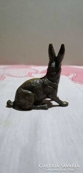 Copper sculpture rabbit