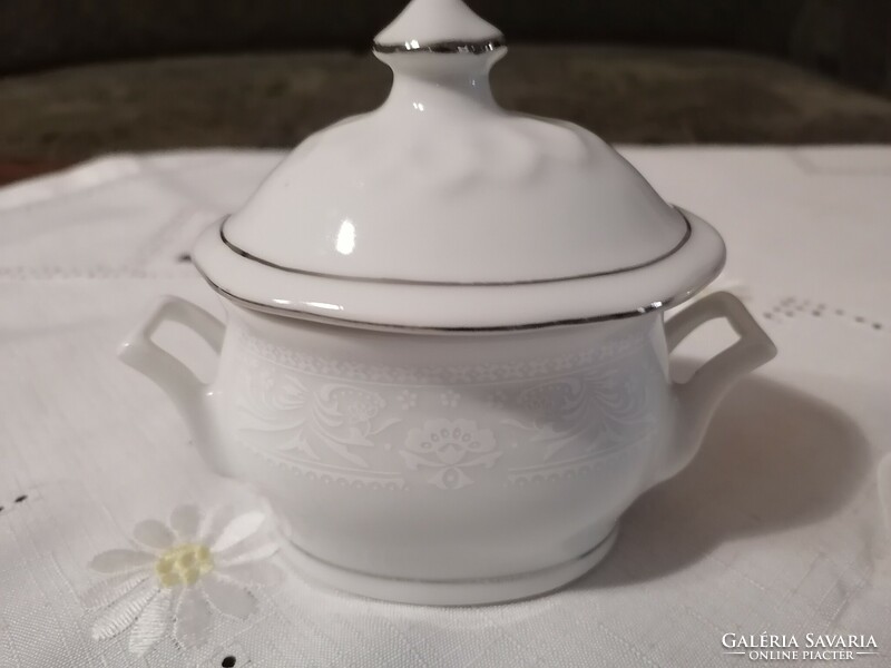 Porcelain sugar bowl and milk spout