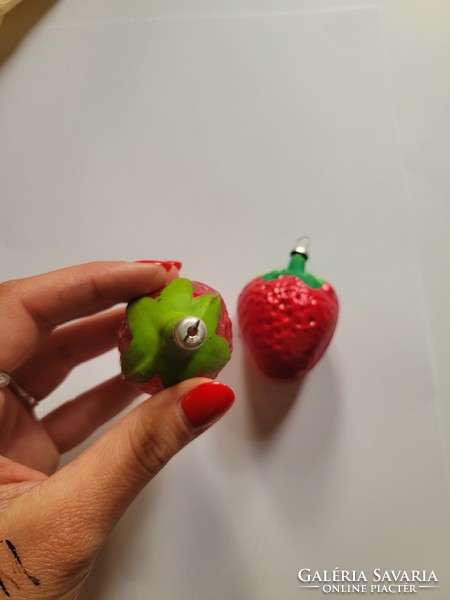 2 bottles of hand-painted strawberry Christmas tree decorations!!!