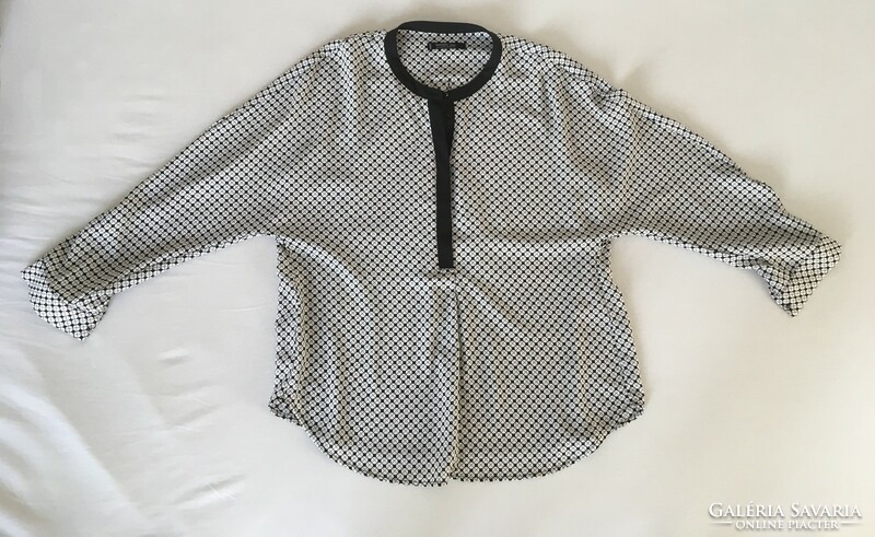 Új Mango új, fekete-fehér absztrakt mintás hosszúujjú ing, blúz - méret: S/M