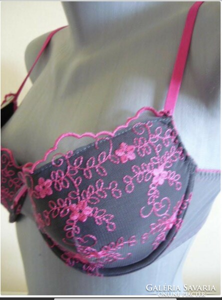 Secret breast shaping lace bra 80/c new