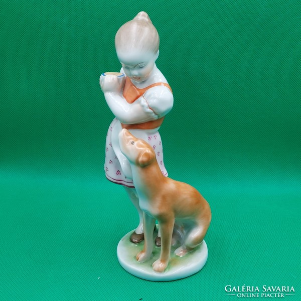 István Lőrincz figurine of a little girl with a Vizsla dog from Herend