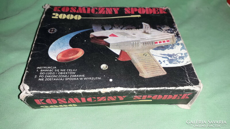 Vintage 1970s kosmiczny spodek 2000 ufo disc launcher with box as shown in pictures