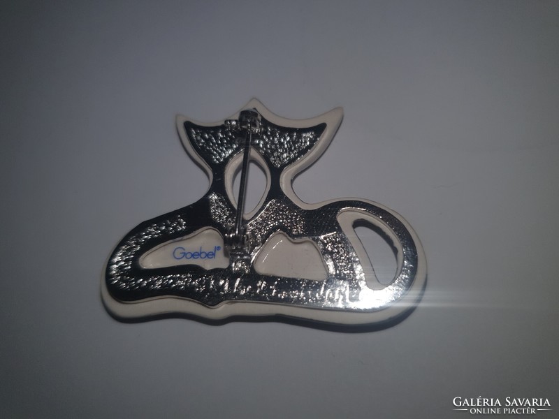 Goebel rosina wachtmeister brooch - badge at a good price