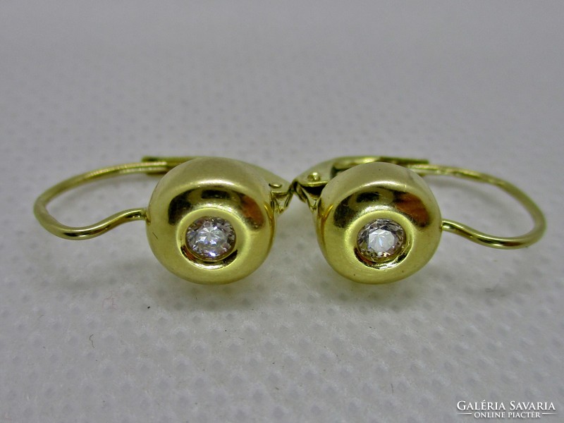 Beautiful antique 14kt gold earrings with button set diamonds 0.22ct
