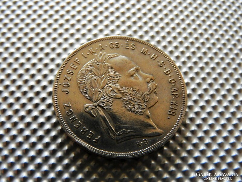 1877 KB Körmöcbánya ezüst 1 Ft forint KAPSZULÁBAN . Peremirat olvasható: címer felül (04IYA04)