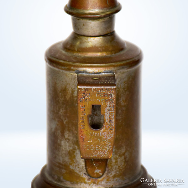 Marque deposee - pigeon antique table kerosene lamp