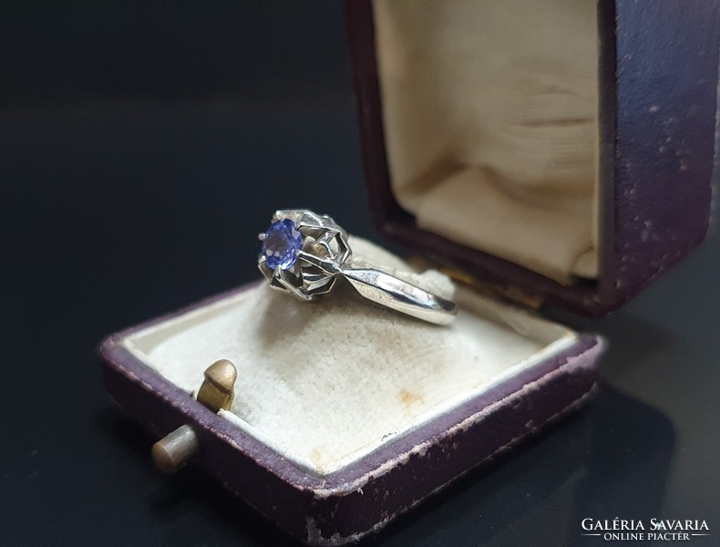 Tanzanite stone vintage silver ring