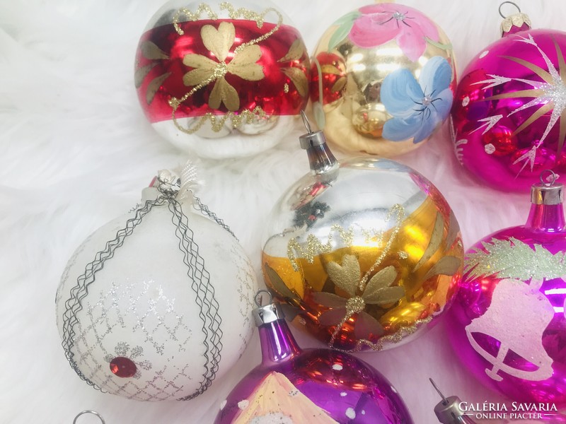 Retro glass Christmas tree decoration, 12 painted balls