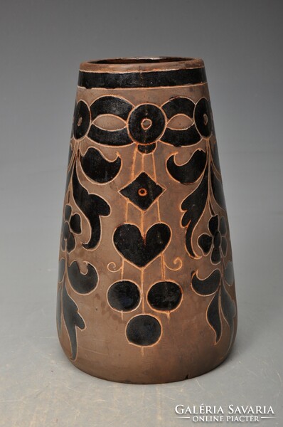 Balázs Badár folk art nouveau vase from Mezőtúr. - Beautiful. Damaged, half price.