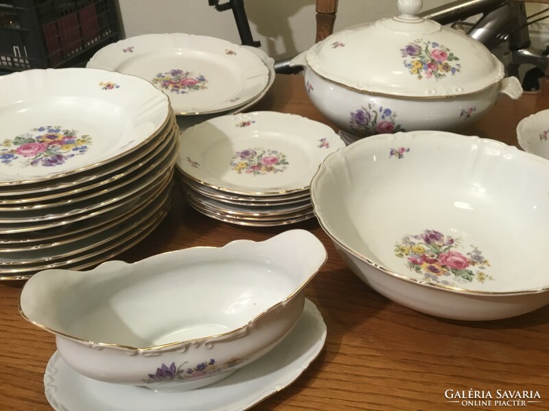 Roschütz porcelain tableware, antique, with a beautiful bouquet of flowers