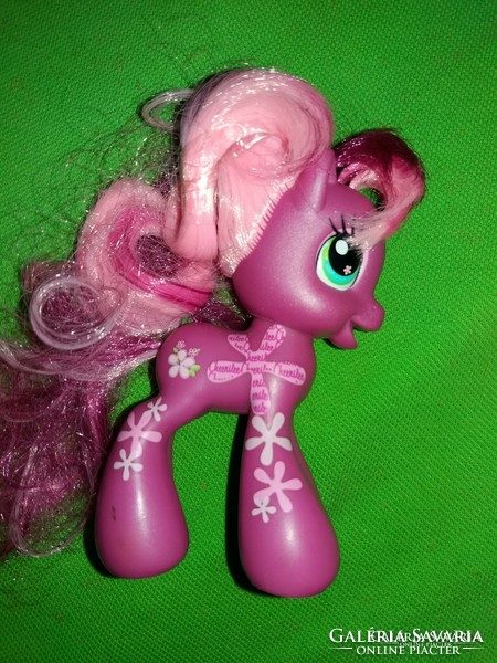 Charming original Hasbro My Little Pony Pinkie Pie fairy tale character horse figure 12cm according to the pictures