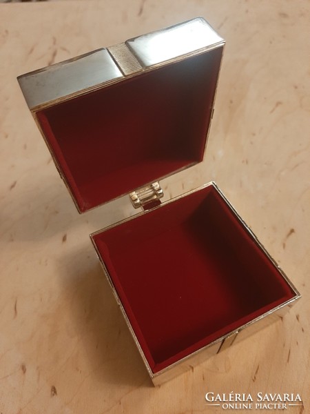 Bow silver-plated jewelry box lined with plush