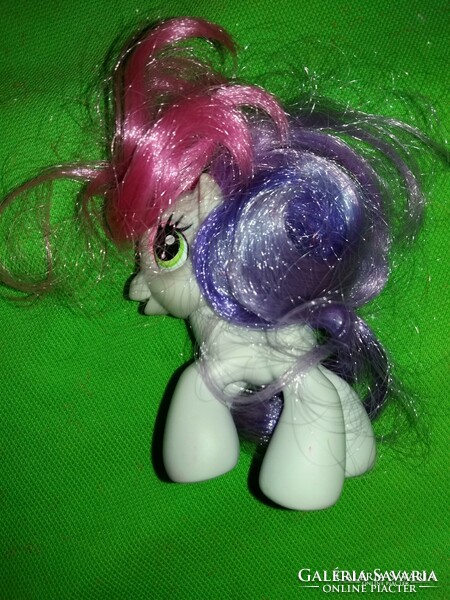 Bájos eredeti MATTEL My Little pony Sweetie Belle mese karakter lovacska figura 12cm a képek szerint