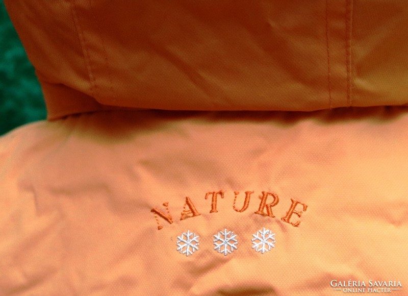 Nature márkájú, extra meleg 158-as kapucnis vízlepergető gyermek kabát ,síelni ,szánkózni