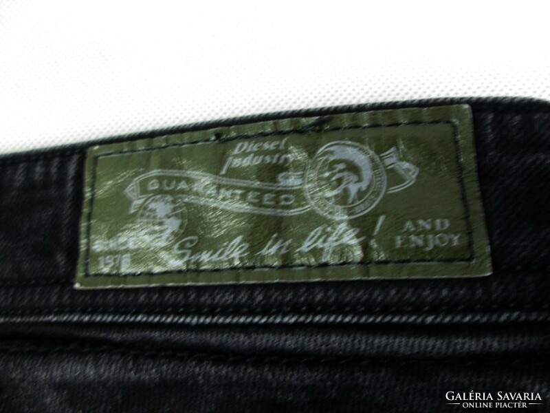 Original diesel belter (w32 / l34) men's slightly stretchy jeans