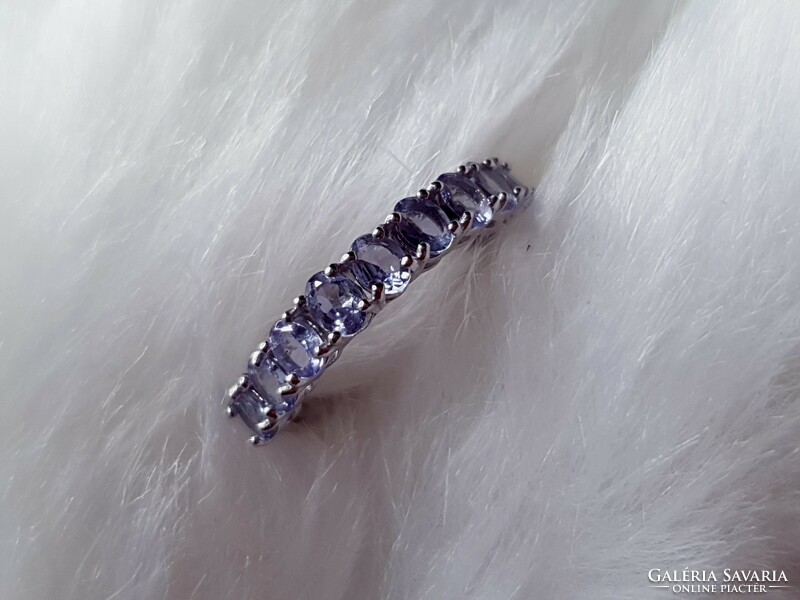 Beautiful silver ring with tanzanite stone