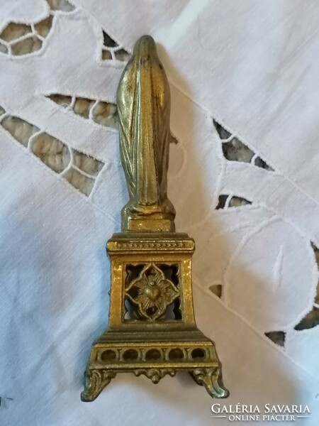 Régi bronzszínű fém Mária kegytárgy