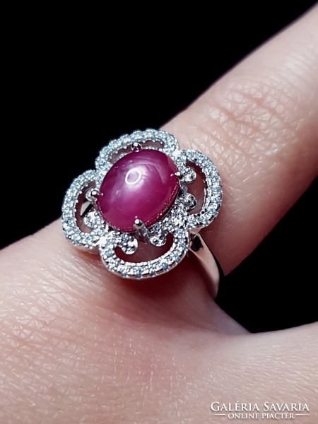 CSODASZÉP  ezüst gyűrű thaii csillag rubin kővel