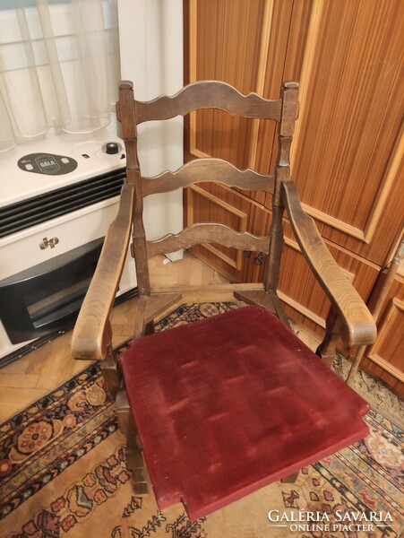 Rustic retro throne chair