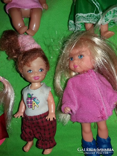GYÖNYÖRŰ BABACSOMAG MINŐSÉGI Mattel ,SIMBA és HASBRO kicsi Barbie babák 9 db egyben a képek szerint