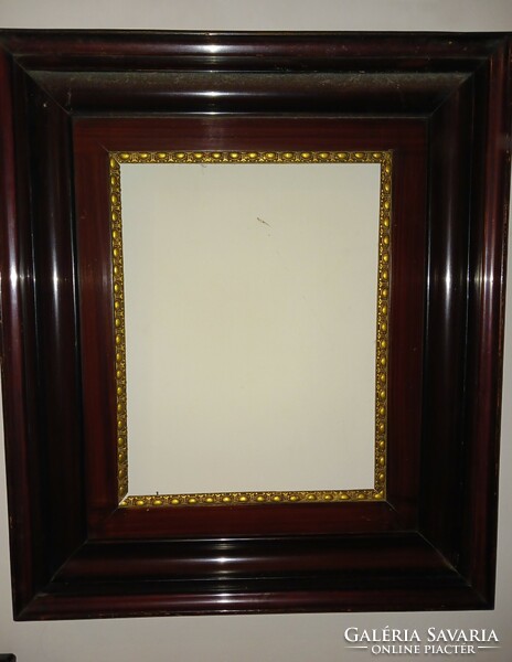 Antique thick medium sized wooden picture frame