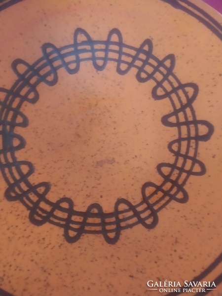Retro marked glazed ceramic bowl