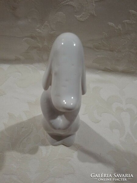 Rare Kispest granite white dog, 16.5 Cm