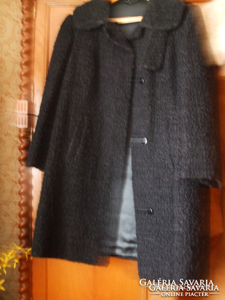 Szépkorom black /picture is not perfect/woman's fur coat with curly hair/used to be called Persian/ mb:112 csb: 120-12