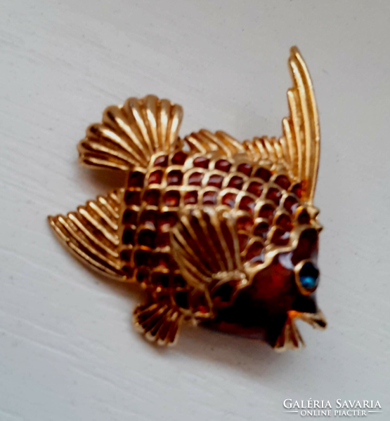 Nice condition gilded fire enamel fish shaped brooch pin set with a small blue sparkling stone