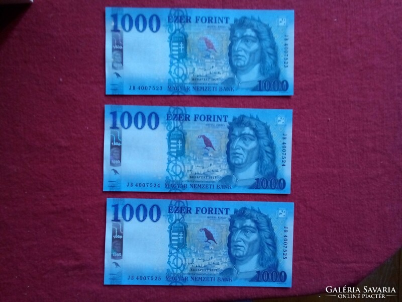 UNC 1000 Ft papír pénz trió egymást követő sorszámmal hajtatlan gyönyörű állapotú bankjegy 2021